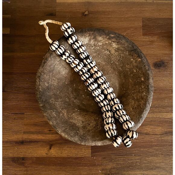 Vintage African Batik Bone Bead Strand - Picture 1 of 4